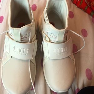 Brand new puma sneakers